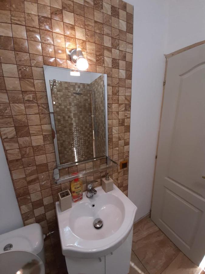 Cabana Din Livada Pucioasa Eksteriør billede