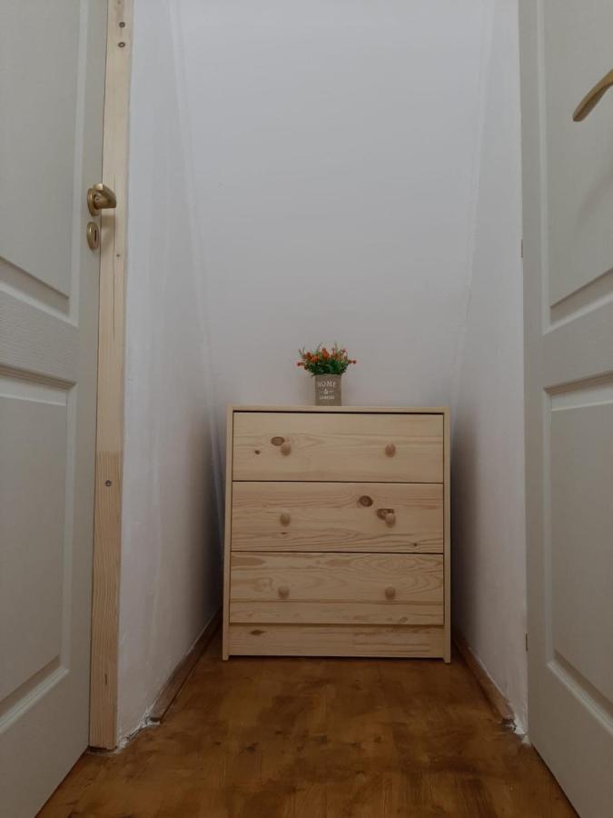 Cabana Din Livada Pucioasa Eksteriør billede